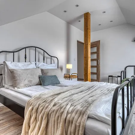 La Nostra Villa Holiday home *